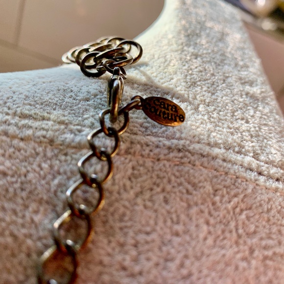 Cara Couture - Vintage Elements Statement Necklace - Picture 6 of 13